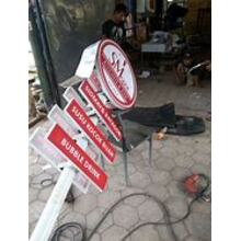 Papan Nama
