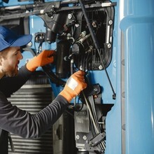 Service Mesin Genset