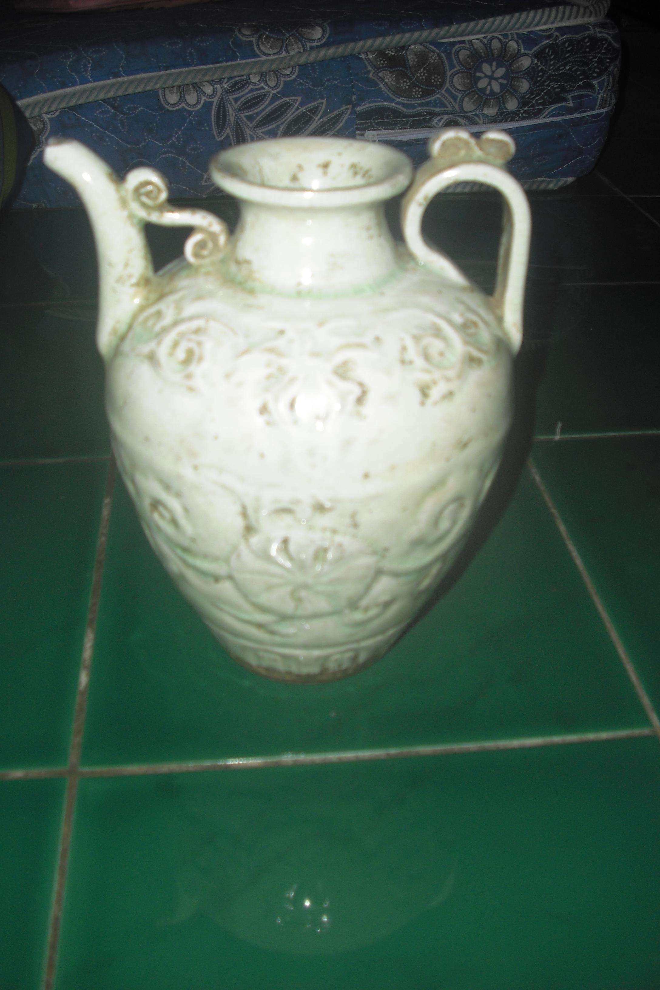  Jual  guci keramik  dinasti warna  putih Harga  Murah Sidoarjo 