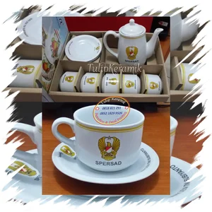 Coffee Set atau Tea Set