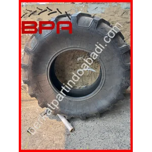 Ban Traktor Combine Harvester 18.4 - 26 - R4 - Berkat Partindo Abadi