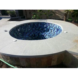 Lux Outdoor Jacuzzi From Cor