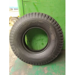 Ban Truk Bridgestone 11.00-20/16PR EMSA