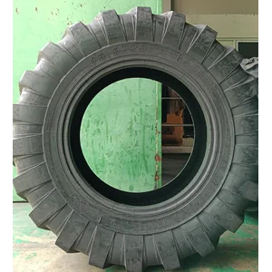 Ban Backhoe Loader Aoso 16.9-28 / 12PR R4