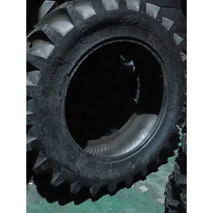 Ban Traktor Advance 12.4-28/ 8PR 