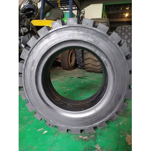 Ban Forklift Solid GITI 28x9-15