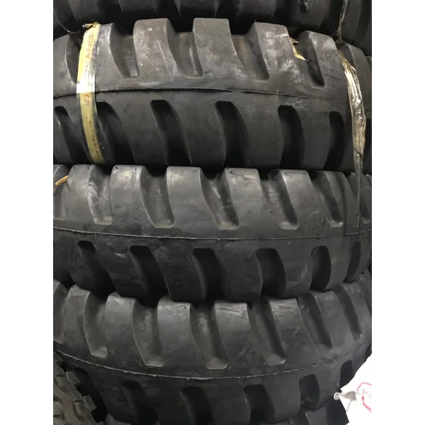 Ban Reach Stacker 21.00-35/40PR E4 (Tubeless)