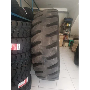 Ban Reach Stacker Advance 18.00-25/40PR E-4J