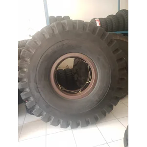 Ban Reach Stacker Advance 18.00-25/40PR E-4J