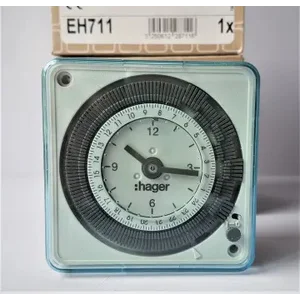 Hager Timer Switch Analogue 72X72 24H + reserve EH711