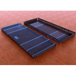 Grill Speaker 12 Inch Plat Berubang Hexagonal Material Besi thickness 1.2mm  Size 870mm X 360mm