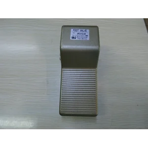 Foot Valve - 4F210-08 - SKC