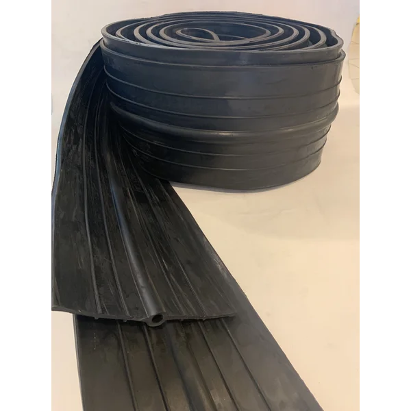 Rubber Extruder Water stopper Black
