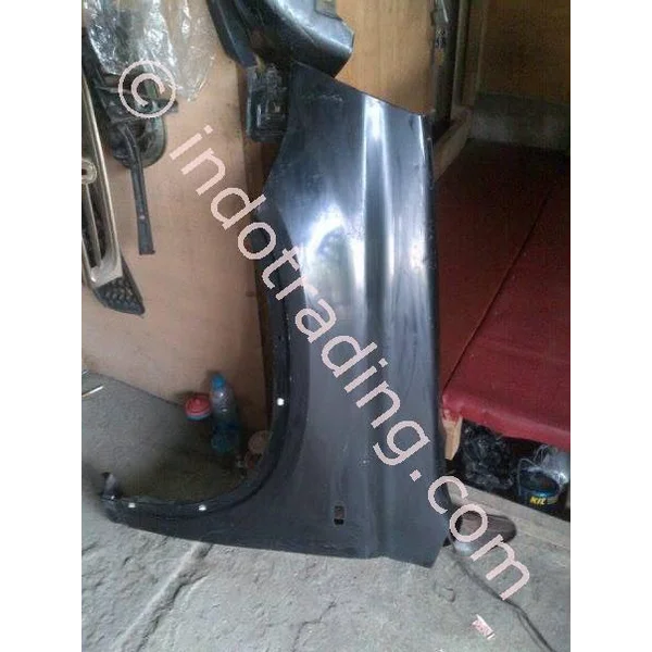 Spakboar Fender Depan Nissan Xtrail 2009
