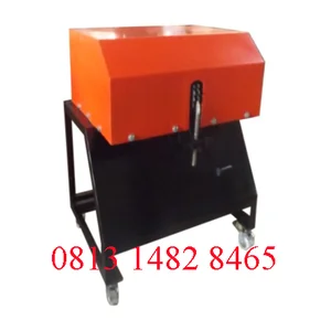 Coconut shell peeler