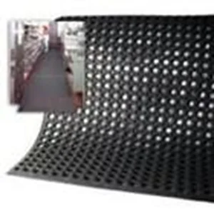 Lantai Karet Bolong-Bolong Ukuran 90 cm x 90 cm