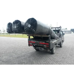 Geotextile Woven dan Non Woven untuk Perkuatan dan Separasi Tanah
