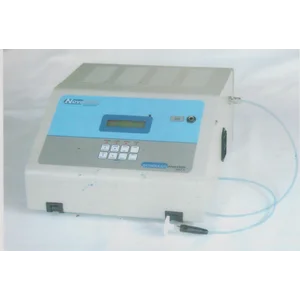 OXYGEN / CARBON DIOXIDE ANALYZER / TRANSMITTER
