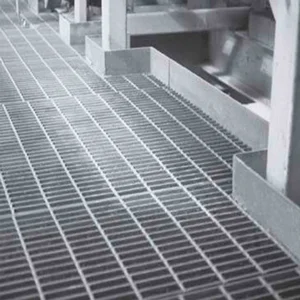 Besi Baja Plain Steel Grating Ukuran 1 Inci