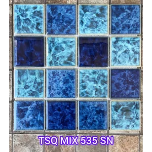 Mosaic Kolam Renang Kuda Laut Mass Tangan Pertama
