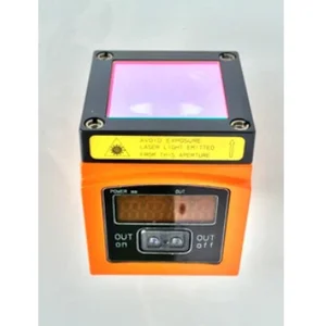 Photoelectric distance sensor. ifm efector. O1D101