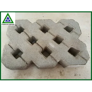 Paving Block Grassblock Lubang 8