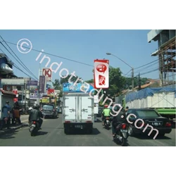 Sewa Billboard Reklame (Space Billboard) Jl. Cihampelas No.209 (Depan Sultan Plaza) Bandung Ukuran 4X8 M 1Muka Vertikal Kanan Ja By Sms Advertising