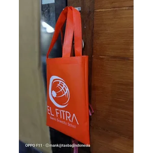 Tas Spunbond Ramah Lingkungan Model Persegi