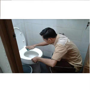 JASA CLEANING SERVICE DI SEKOLAHAN By Jaya Utama Santikah