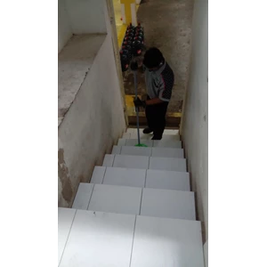 Cleaning service Progress sweeping mopping tangga basement b1