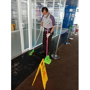 Cleaning service Progres sweeping Di Tendean