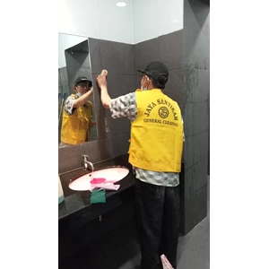 General cleaning service Progres toilet VIP lantai 15 gedung Cyber