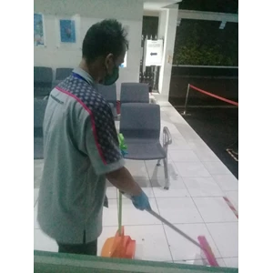 Office Boy/Girl sweeping ruang tunggu 31/05/2022 By Jaya Utama Santikah