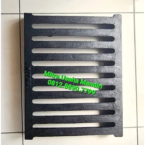 Griil Gutter Cast Iron Tutup Saluran Air Got