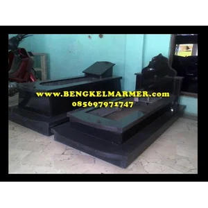 www.BENGKELMARMER.com Pilihan Antara Kijing Makam Granit dan Marmer   Untuk Ukuran Bayi Balita Dewasa