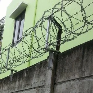Kawat Pagar Duri Silet