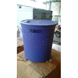 Keranjang Baju Laundry Basket Plastik Anyaman
