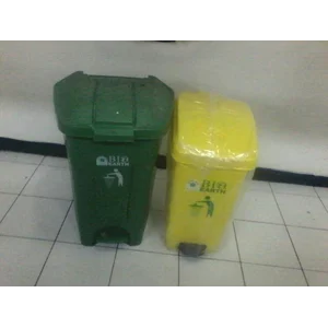 Tong Tempat Sampah Plastik Pedal Injak Kamar Rumah Sakit Kelas Sekolah Green Leaf Maspion Lucky Star Lion Star