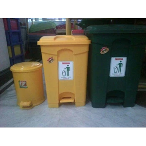 Tong Tempat Sampah Plastik Pedal Injak Kamar Rumah Sakit Kelas Sekolah Green Leaf Maspion Lucky Star Lion Star