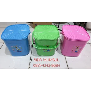 Toples Plastik Gantung Segi 6 Liter