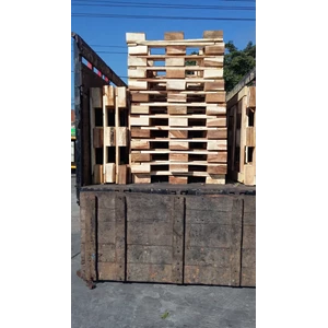 Pallet kayu industry