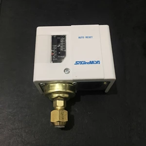 Saginomiya Pressure Switch SNS C120X