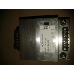 Battery Charger / HT12 / 24-5A