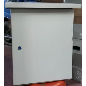 Box Panel Outdoor ukuran 40 x 50 cm