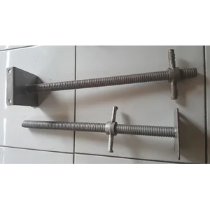 U Head & Jack Base Scaffolding Tinggi 60 Cm
