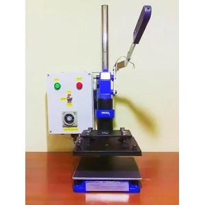Mesin Emboss E-007
