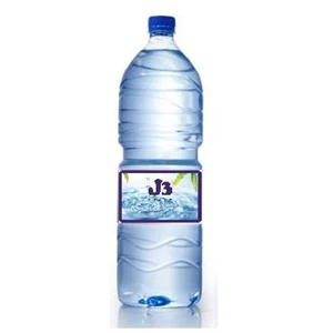  Air Mineral J3 Kemasan Botol 2 Liter