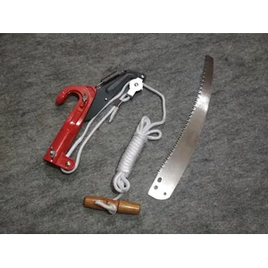 Eiji Telescopic Chainsaw