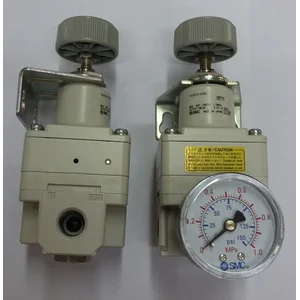 SMC Vakuumregler T203-1-N02 mit Manometer (Gebraucht) in Wil ZH für CHF