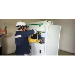 Jasa Instalasi Panel Cubicle berikut Testing Commissioning